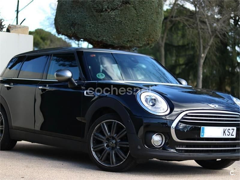 Usado Mini Cooper D Clubman 150 CV (110 kW) 2019 Negro Familiar