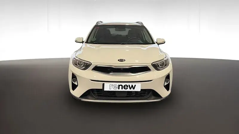 Usado Kia Stonic 120 CV (88 kW) 2019 Blanco SUV