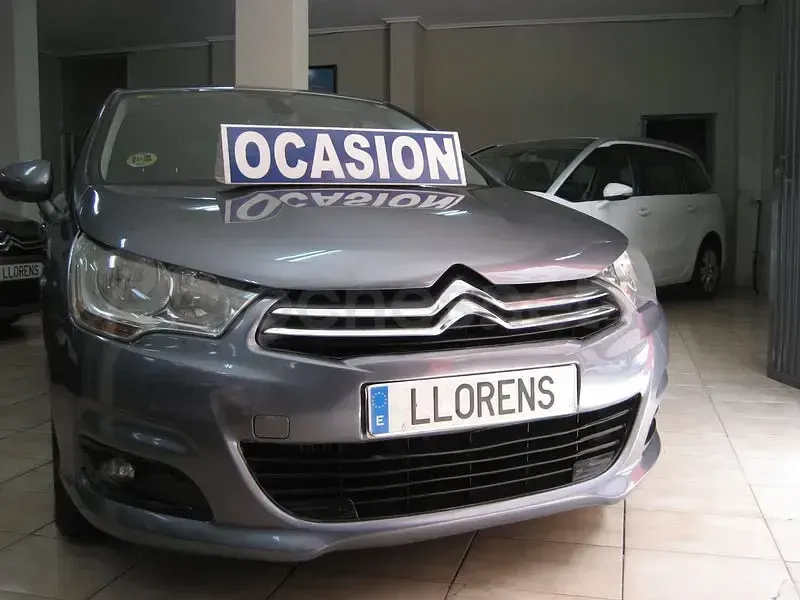 Usado Citroën C4 112 CV (82 kW) 2011 Gris / plata Berlina