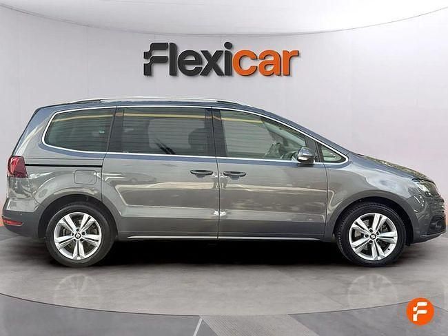 Usado Seat Alhambra 150 CV (110 kW) 2022 Gris Monovolumen