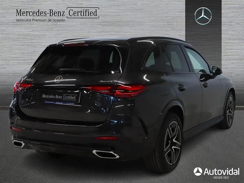 Usado Mercedes GLC220 AMG line 197 CV (144 kW) 2024 Gris grafito