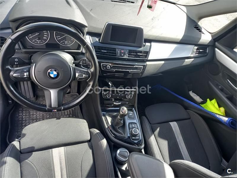 Usado BMW 218 150 CV (110 kW) 2017 Blanco Familiar