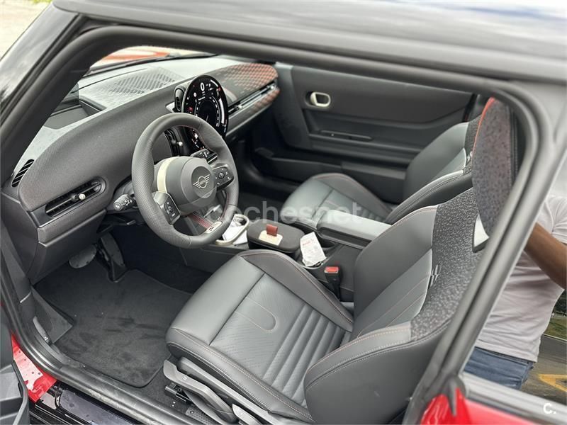 Rojo Usado 2024 Mini Cooper S Utilitario | 38.500 € - Imagen 1/1
