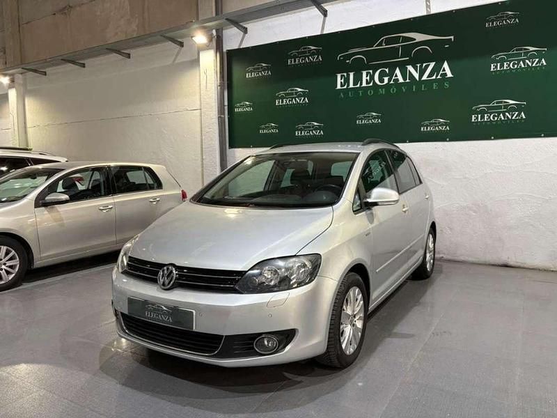 Usado VW Golf Plus Cross Advance 105 CV (77 kW) 2013 Gris / plata Monovolumen