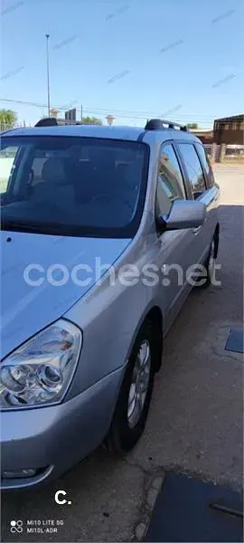 Usado Kia Carnival 185 CV (136 kW) 2010 Gris / plata Monovolumen