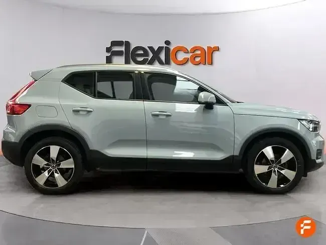 Usado Volvo XC40 Inscription 150 CV (110 kW) 2019 Azul SUV