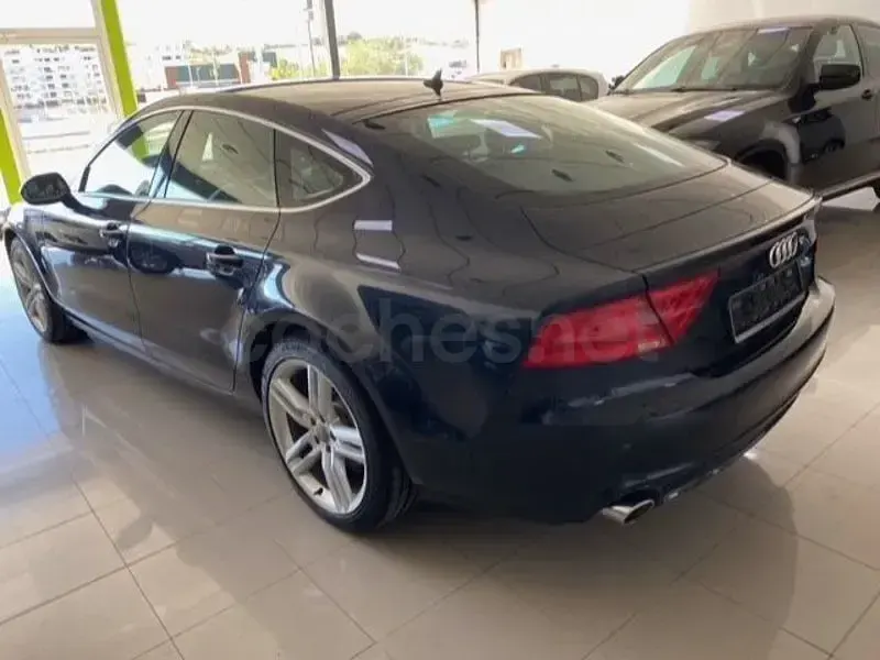 Usado Audi A7 Sportback 204 CV (150 kW) 2013 Azul Utilitario