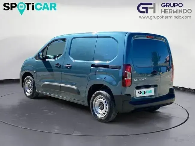 Usado Citroën Berlingo 100 CV (73 kW) 2024 Gris Monovolumen