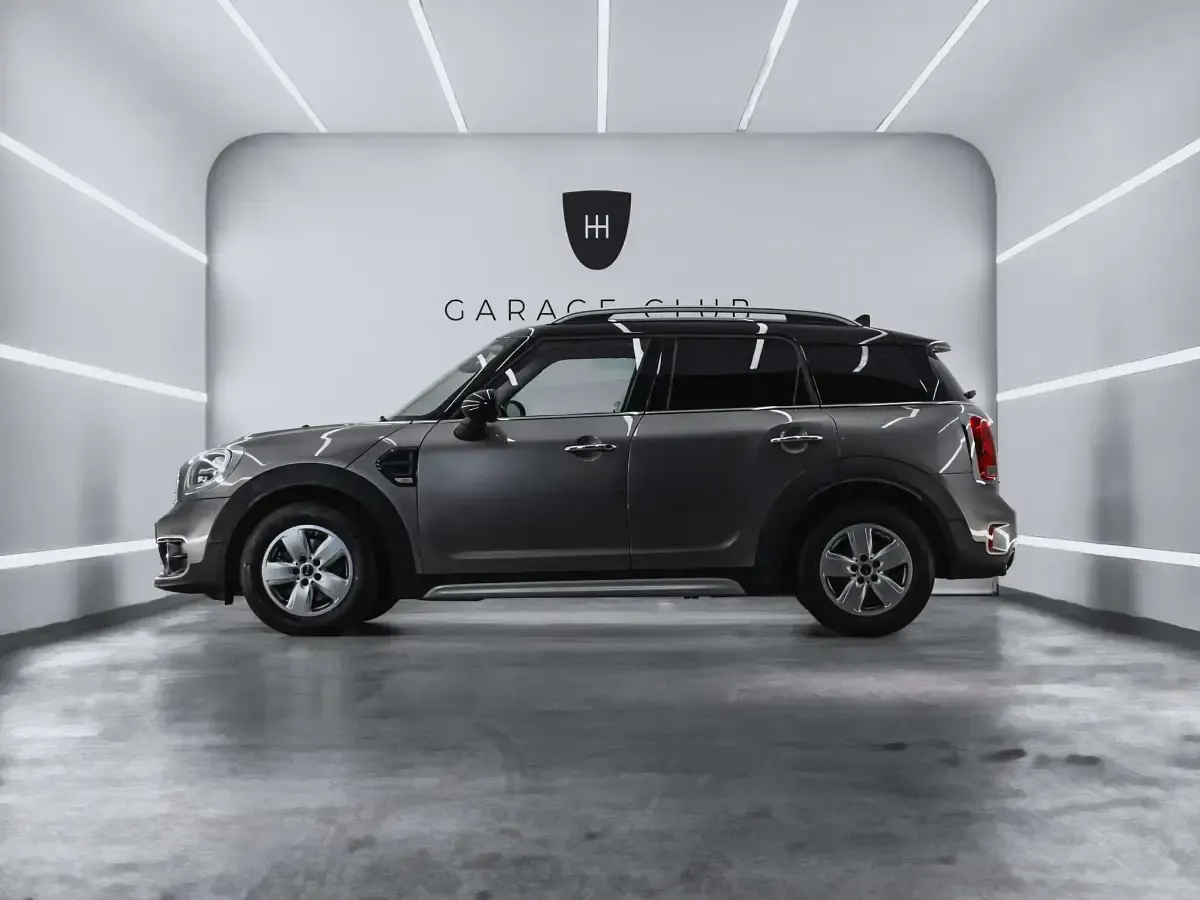 Usado Mini Cooper Countryman 136 CV (100 kW) 2017 Gris / plata SUV