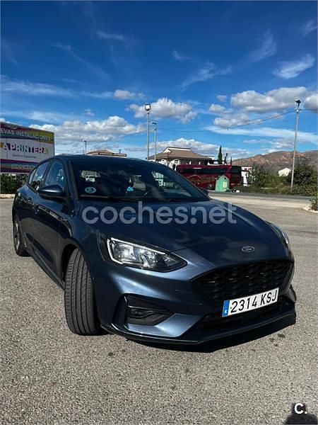 Usado Ford Focus ST-Line 125 CV (91 kW) 2018 Azul Berlina