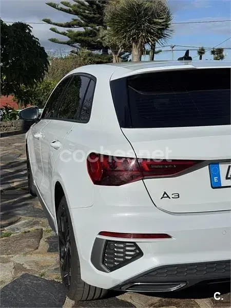 Usado Audi A3 S-Line 204 CV (150 kW) 2021 Blanco Berlina