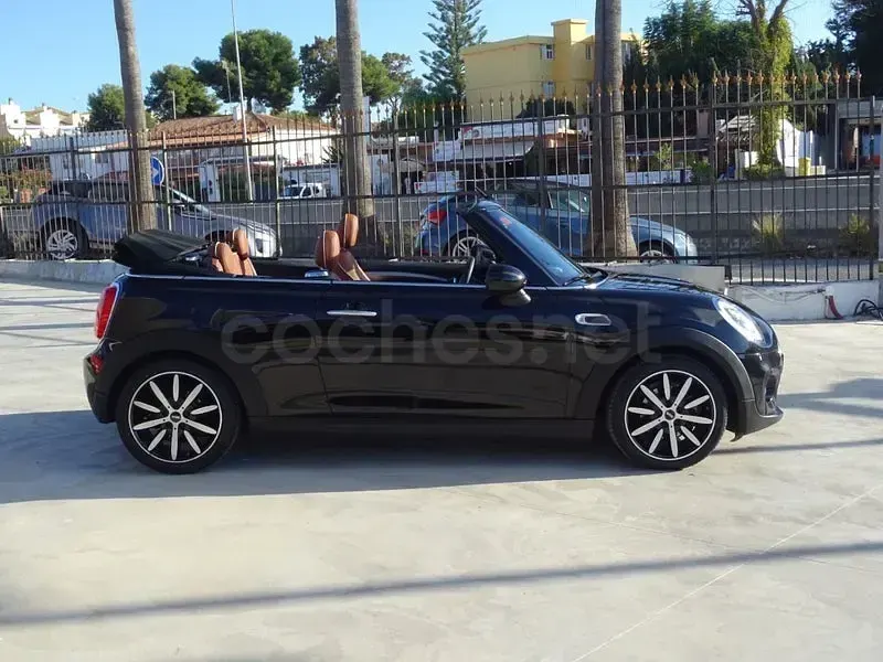 Usado Mini Cooper Cabriolet 136 CV (100 kW) 2016 Negro Descapotable