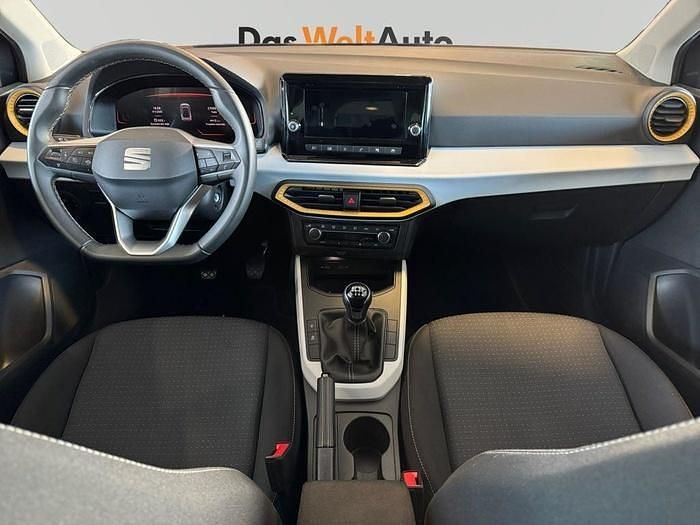 Usado Seat Arona Style 115 CV (84 kW) 2025 Gris SUV