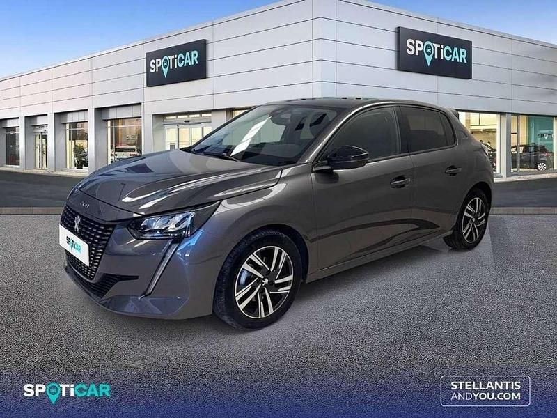 Usado Peugeot 208 Allure 101 CV (74 kW) 2021 Gris Utilitario