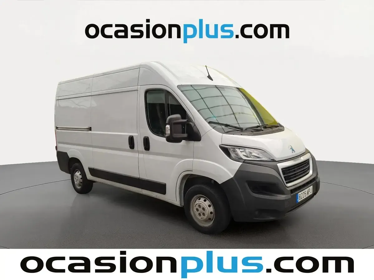Usado Peugeot Boxer 120 CV (88 kW) 2024 Blanco Van