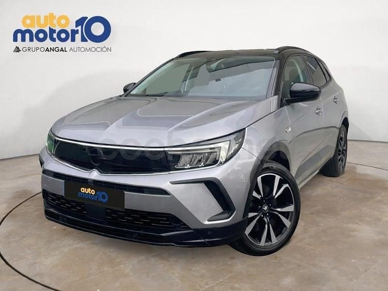 Usado Opel Grandland X GS Line 130 CV (95 kW) 2022 Gris / plata SUV
