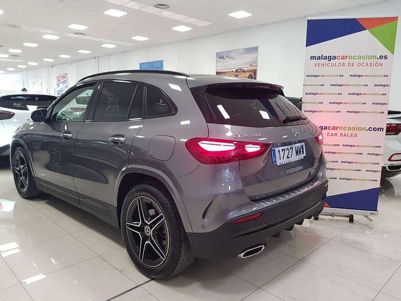 Usado Mercedes GLA200 163 CV (119 kW) 2024 Gris SUV