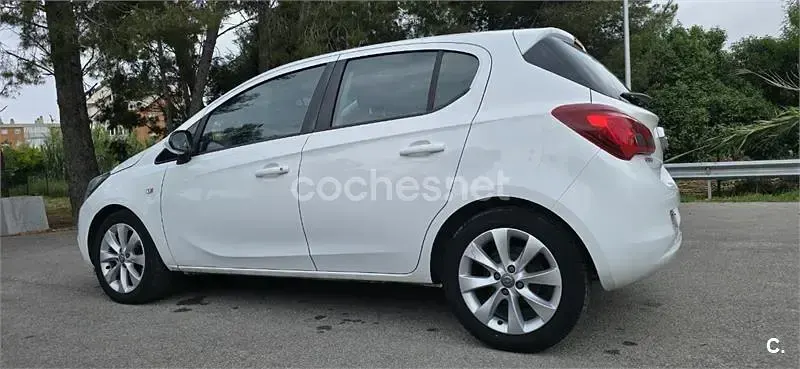 Usado Opel Corsa Selective 90 CV (66 kW) 2018 Blanco Utilitario