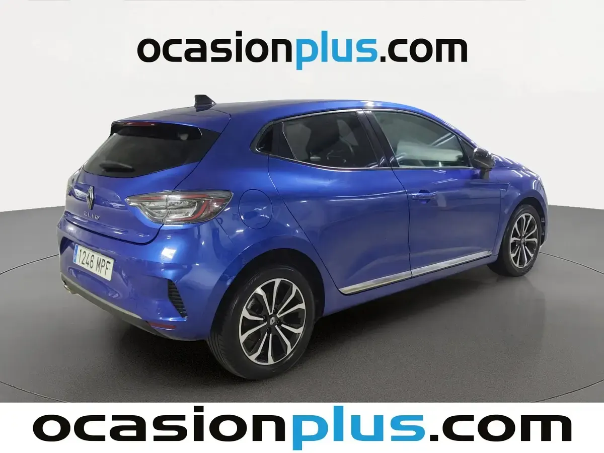 Usado Renault Clio Techno 90 CV (66 kW) 2024 Azul Utilitario