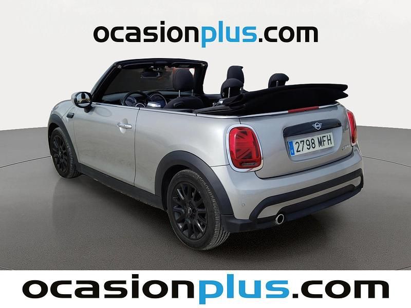 Usado Mini Cooper 136 CV (100 kW) 2023 Gris plata Utilitario