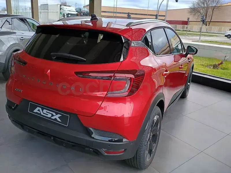 Nuevo Mitsubishi ASX 140 CV (102 kW) 2026 Rojo SUV