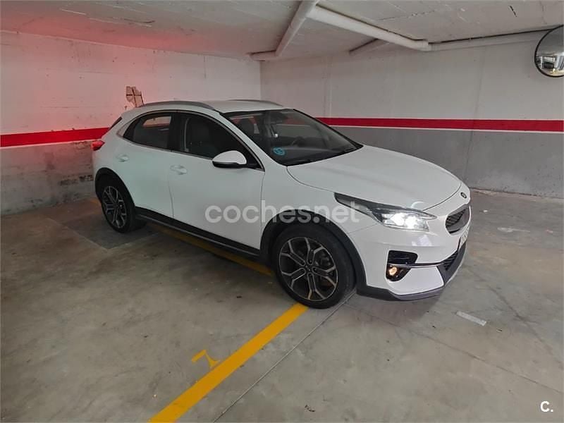 Usado Kia XCeed 120 CV (88 kW) 2021 Blanco SUV