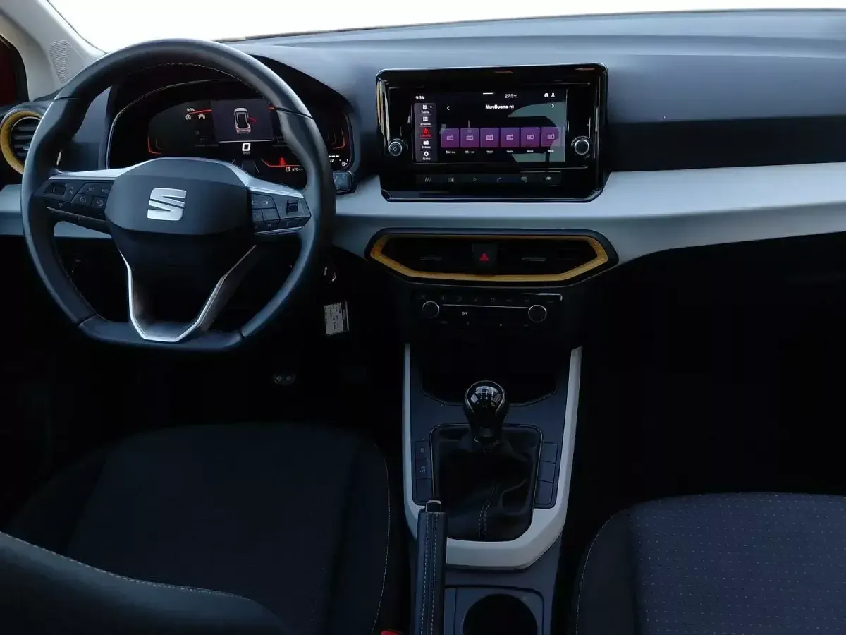 Usado Seat Arona Style 115 CV (84 kW) 2025 SUV