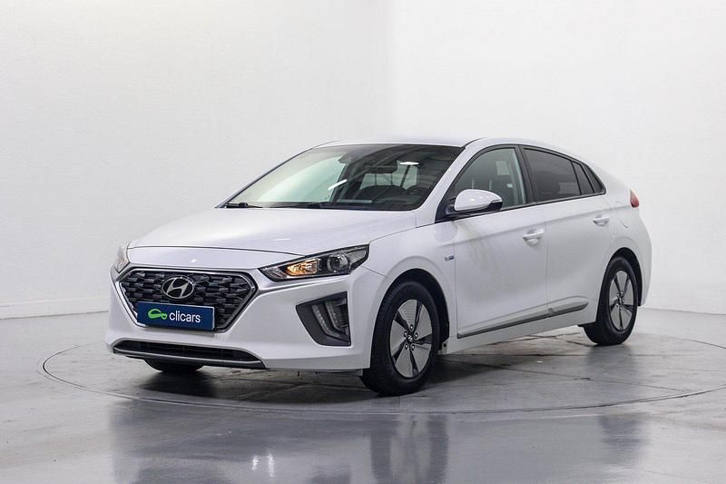 Usado Hyundai Ioniq 141 CV (103 kW) 2021 Blanco Utilitario
