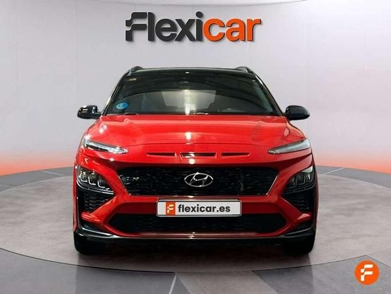 Usado Hyundai Kona N Line 120 CV (88 kW) 2021 Burdeos SUV
