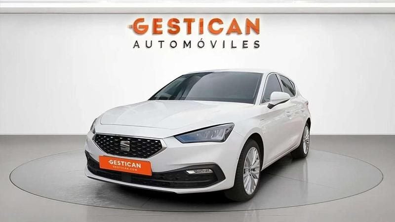 Usado Seat Leon XCELLENCE 204 CV (150 kW) 2022 Blanco Utilitario