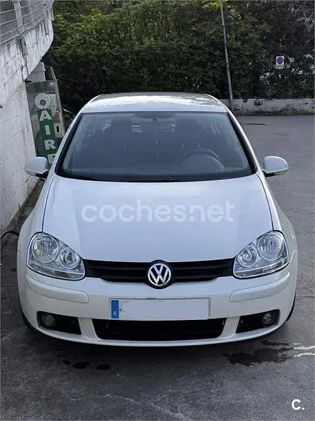 Usado VW Golf IV Highline 140 CV (102 kW) 2004 Blanco Berlina