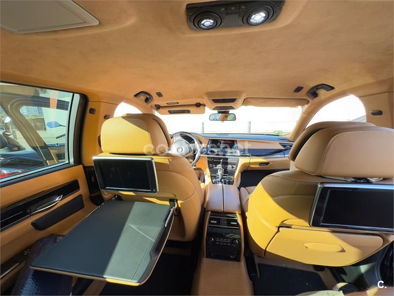 Azul Usado 2015 BMW 750L Comfort Edition Berlina | 28.000 € - Imagen 1/4