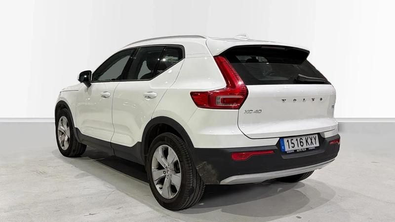 Usado Volvo XC40 Momentum 156 CV (114 kW) 2019 SUV