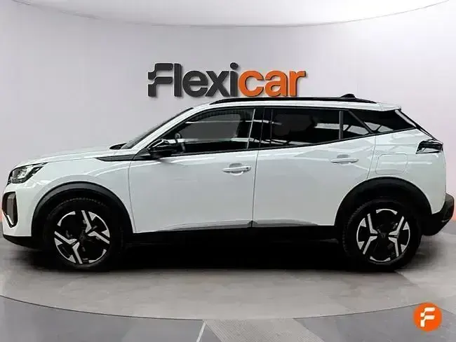 Usado Peugeot 2008 Allure 130 CV (95 kW) 2024 Blanco SUV