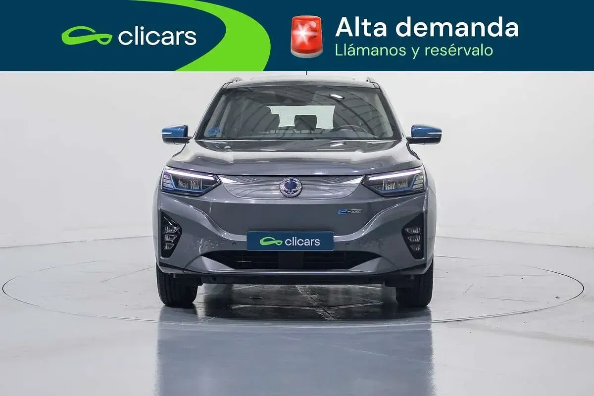 Usado SsangYong Korando Limited 139 kW (190 CV) 2022 Azul SUV
