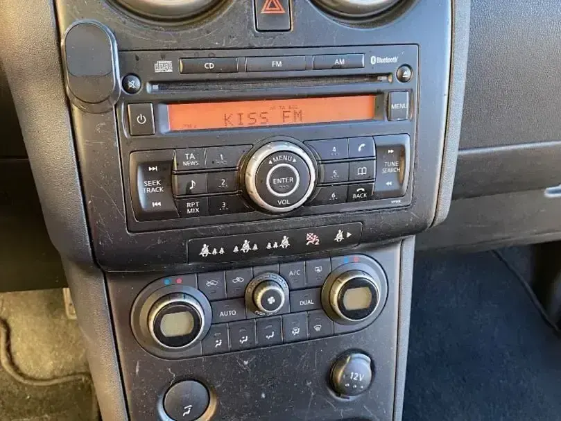 Usado Nissan Qashqai Acenta 150 CV (110 kW) 2008 Negro SUV