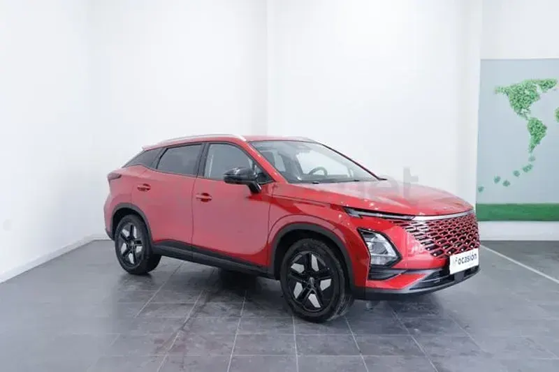 Usado Omoda 5 147 CV (108 kW) 2025 Rojo SUV