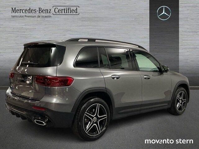 Usado Mercedes GLB200 163 CV (119 kW) 2024 Gris montaña SUV