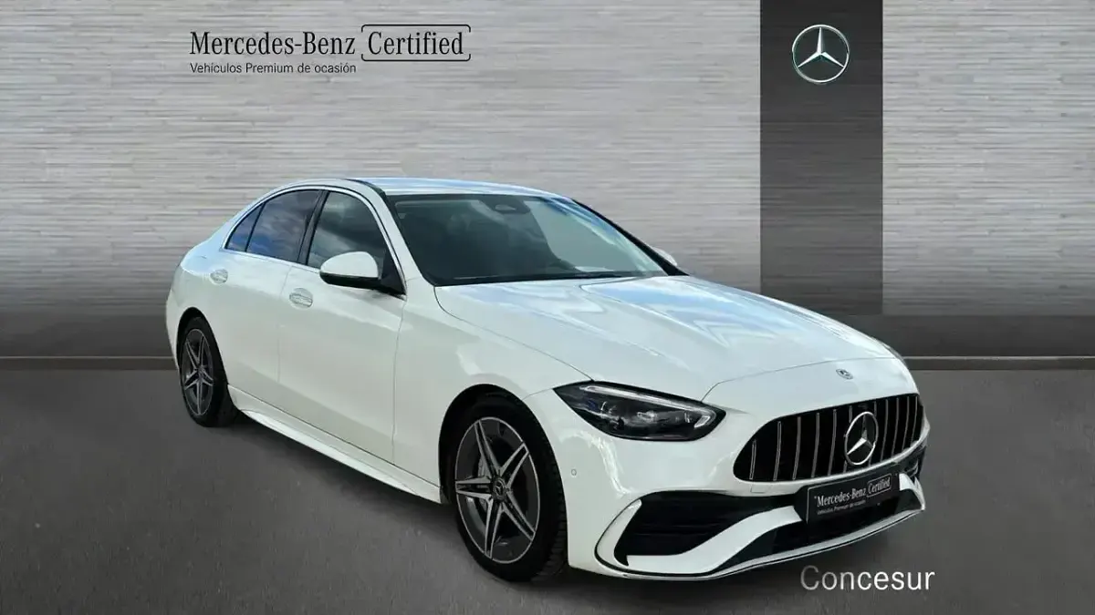 Käytetty Mercedes C220 199 HP (146 kW) 2022 Valkoinen Sedan