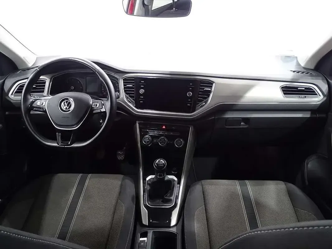Usado VW T-Roc Advance 116 CV (85 kW) 2021 Rojo SUV