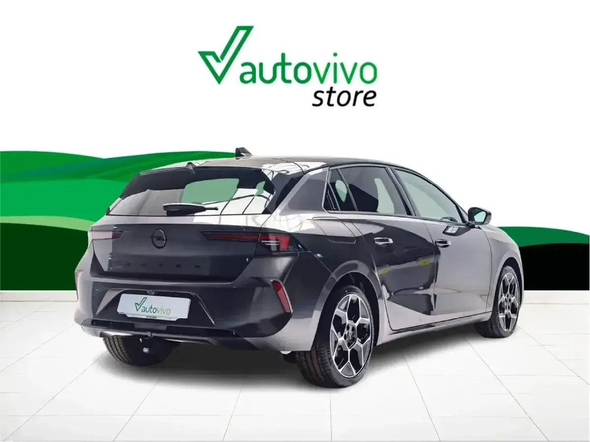 Usado Opel Astra S 131 CV (96 kW) 2024 Gris Berlina