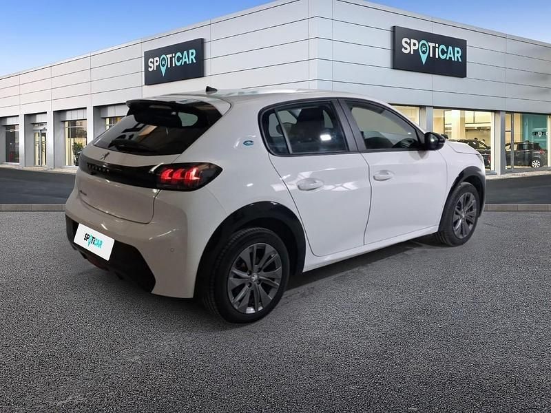 Usado Peugeot e-208 Active 114 kW (156 CV) 2023 Blanco Utilitario
