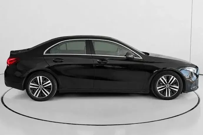 Usado Mercedes A180 116 CV (85 kW) 2022 Berlina