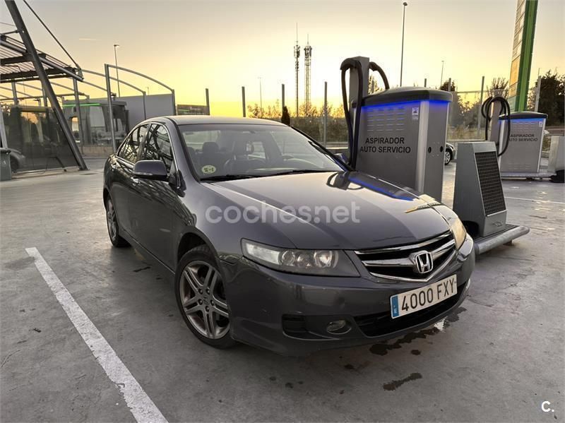Gris / plata Usado 2007 Honda Accord Sport Berlina | 4500 € (Precio justo) - Imagen 1/4