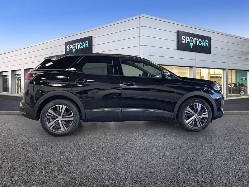 Usado Peugeot 3008 Allure 130 CV (95 kW) 2023 Negro SUV
