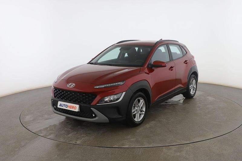 Usado Hyundai Kona 120 CV (88 kW) 2023 Rojo SUV