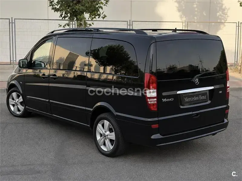 Usado Mercedes Viano Edition 224 CV (164 kW) 2012 Negro Monovolumen