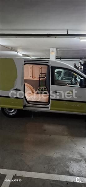 Usado VW Caddy 70 CV (51 kW) 2010 Blanco Monovolumen