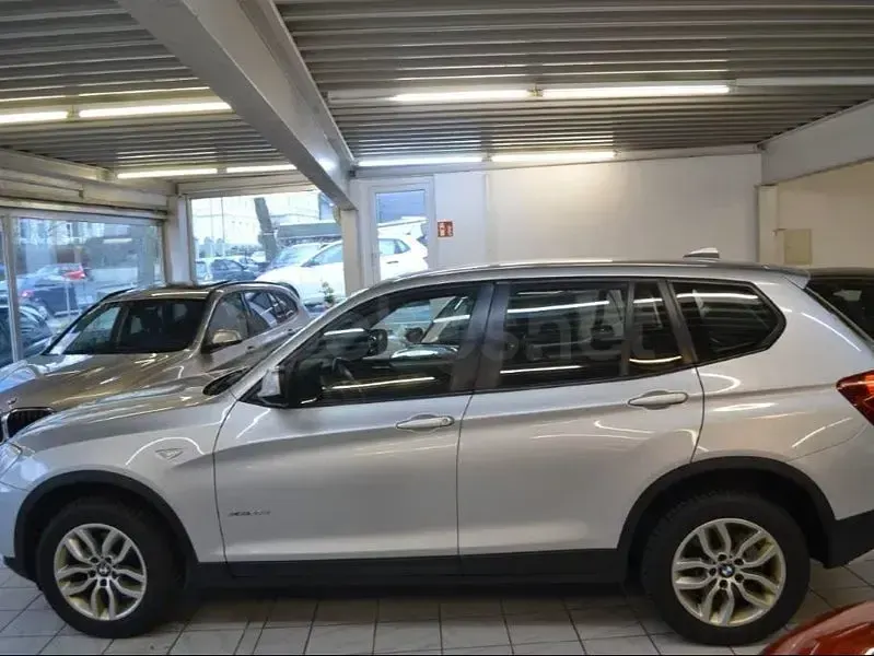 Usado BMW X3 Comfort Edition 184 CV (135 kW) 2013 Gris / plata SUV