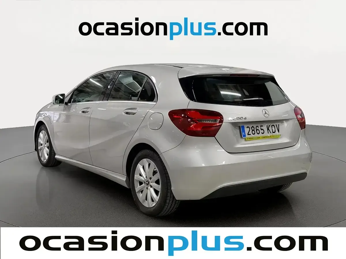 Usado Mercedes A200 136 CV (100 kW) 2017 Gris
